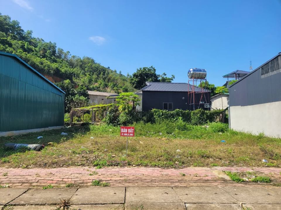 Đất nền dự án tại Sơn Thịnh, Văn Chấn - Diện tích 136m², giá chỉ 300 triệu