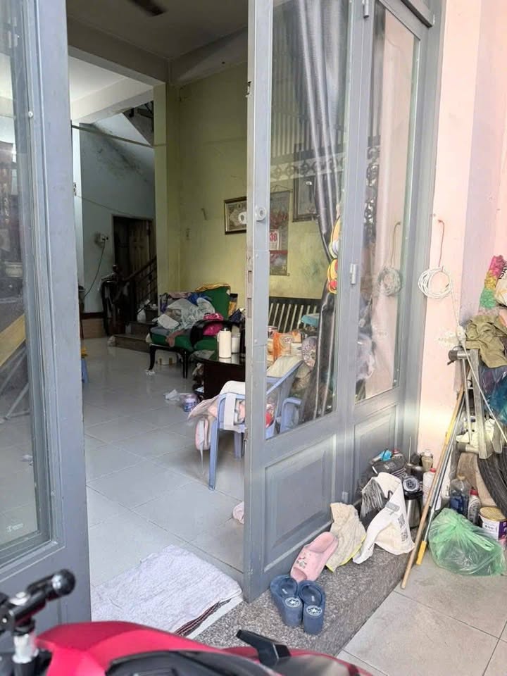 Nhà phố Tôn Đản Quận 4 diện tích 61m² giá 7.5 tỷ - An ninh, yên tĩnh, gần tiện ích!