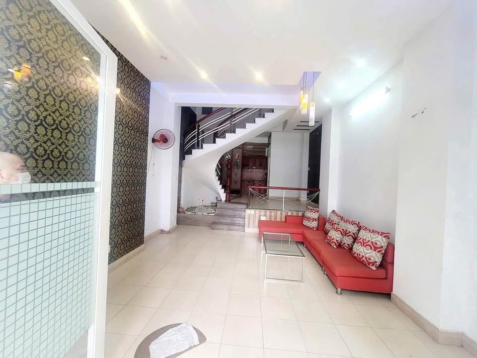 Nhà cho thuê 3 tầng mặt tiền Đỗ Quang, Thanh Khê - Phù hợp kinh doanh, văn phòng