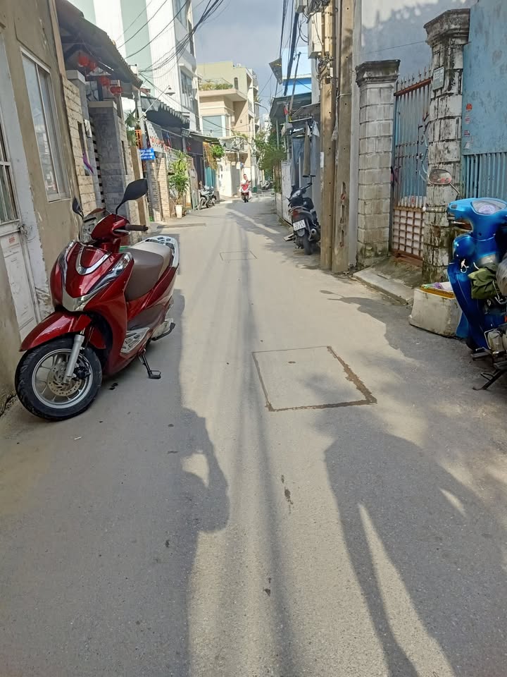 Bán đất kèm nhà kiệt ô tô Nguyễn Phước Nguyên 81m² giá 3.97 tỷ - Mặt tiền đẹp, chính chủ!