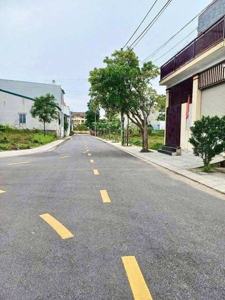 Đất nền Khu đô thị Nam Đông Hà 114m² giá chỉ 1.4 tỷ - Cơ hội đầu tư hấp dẫn!