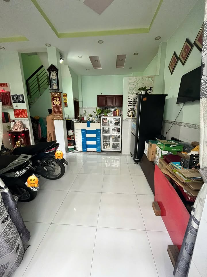 Nhà 3 tầng đường Số 8, Phường Linh Xuân, 50m² giá 4.1 tỷ - Sổ hồng chính chủ!