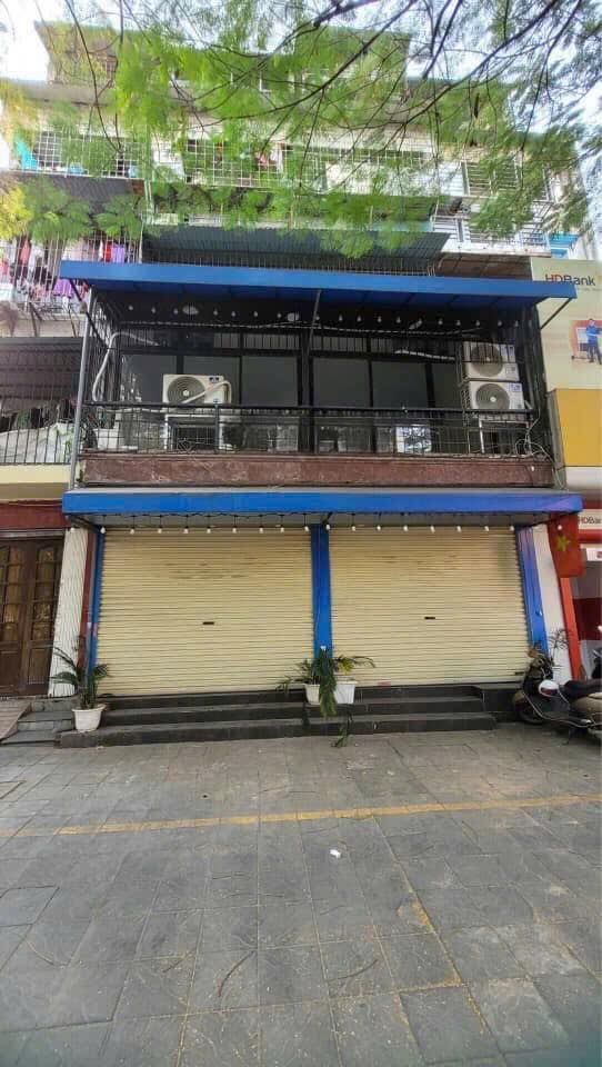 Mặt bằng cho thuê tại phố Nguyễn Thái Học, quận Ba Đình – 100m² giá 22 triệu/tháng - Vị trí đắc địa, kinh doanh thuận lợi!
