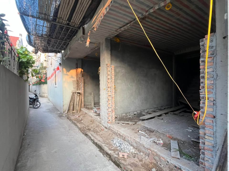 Nhà phố Yên Vĩnh Hoài Đức 32m² giá 5 tỷ - Gần phố, sẵn sàng ở ngay!