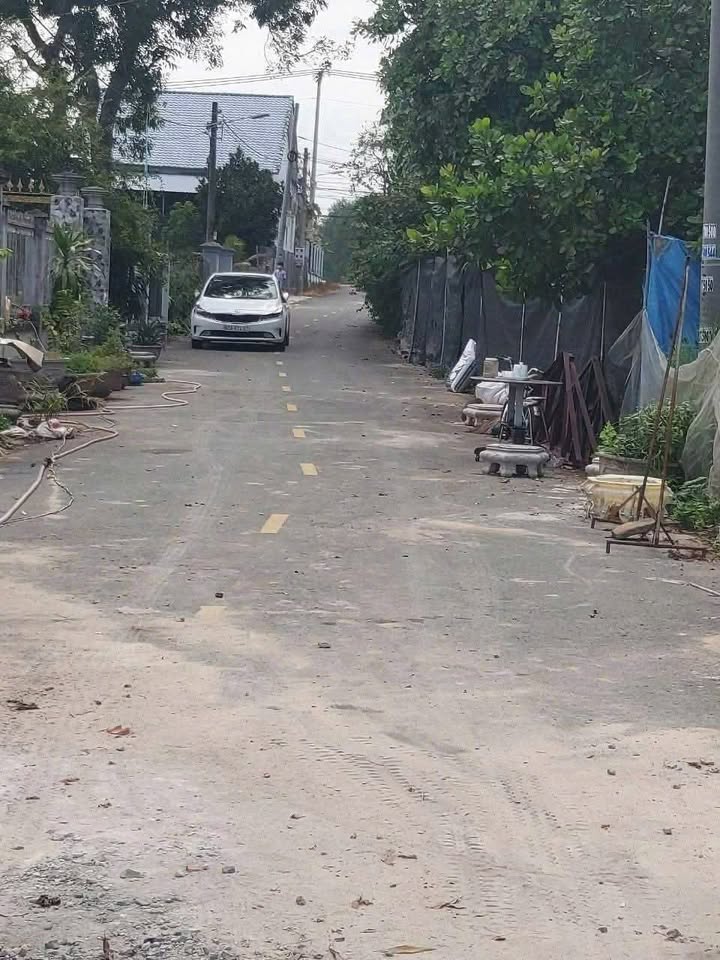 Đất nền Long Thành 1100m² giá 4.5 tỷ - Phù hợp xây khách sạn, nhà nghỉ