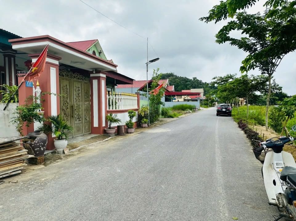 Đất nền Quang Lộc, Hậu Lộc 200m² - Mặt tiền 9m, giá thỏa thuận!