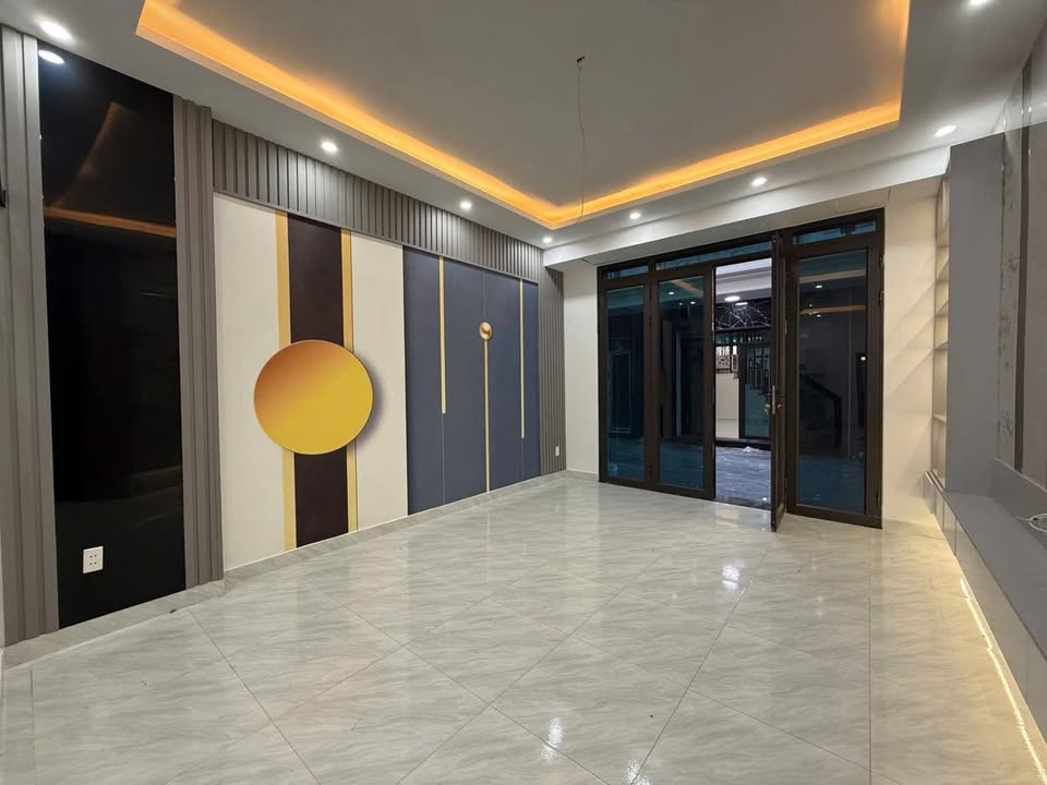 Nhà 3 Tầng Mới Xây Tại Phường Phù Liễn, Hải Phòng 45m² Giá 1.8 Tỷ - Ô Tô Đỗ Tận Cửa!