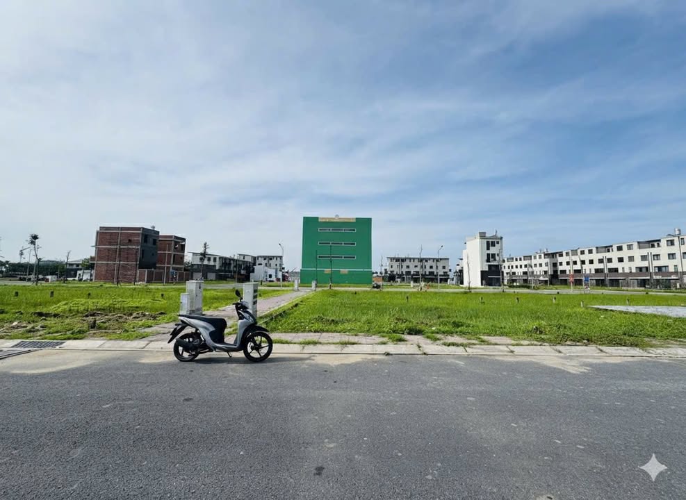 Đất nền đường D11 KDC Nam Long 2 Cái Răng 120m² giá 5.2 tỷ - Đối diện công viên