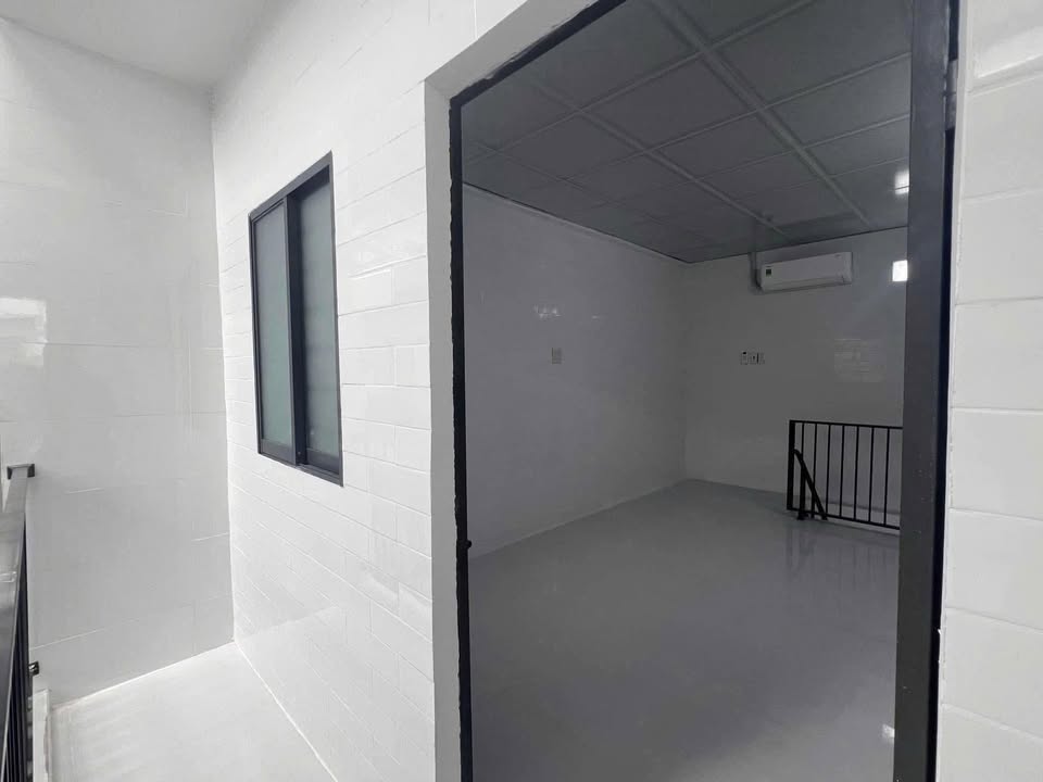 Nhà phố Ô Môn Cần Thơ 180m² giá 1.55 tỷ - Bán gấp, cho thuê 7 triệu/tháng!