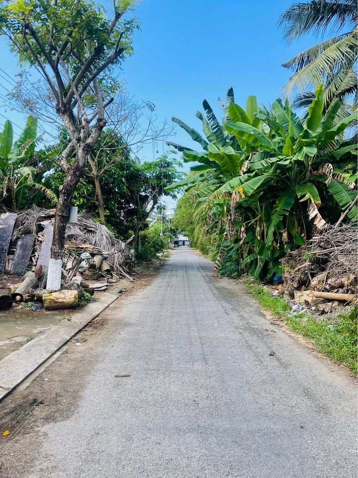 Nhà phố mặt tiền Trần Hữu Độ, An Bình, Rạch Giá 220m² giá 2.2 tỷ - Sẵn sàng vào ở!