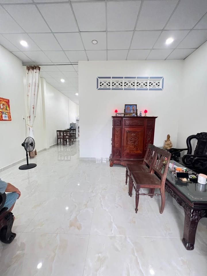 Nhà Phú Trinh, Phan Thiết 86m² giá 2.5 tỷ - Thiết kế cổ điển sang trọng!