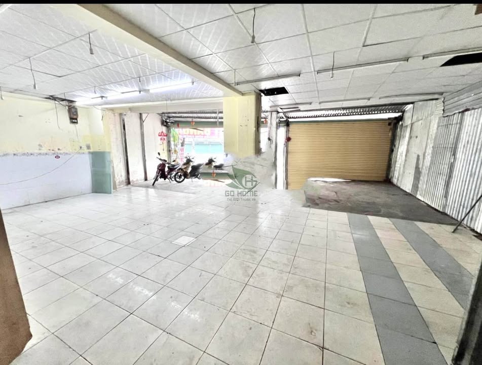 Nhà mặt tiền Trần Phú Nha Trang 200m² giá 40 triệu - Thích hợp kinh doanh ngay!