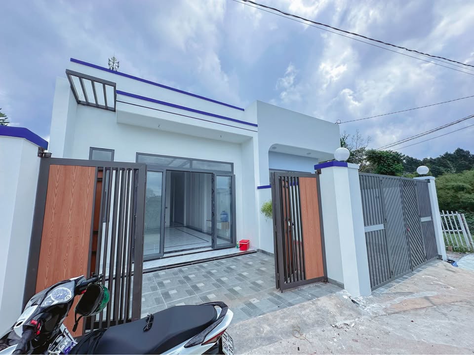 Nhà riêng Xuân Tân, Long Khánh 100m² giá 1.48 tỷ - Sổ riêng thổ cư, thương lượng tốt!