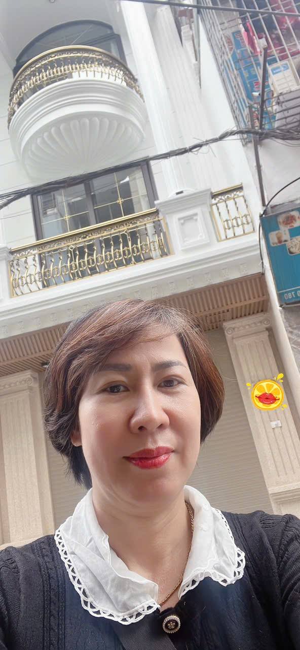 Nhà phố Tân Mai 53m² giá 23.8 tỷ - Ô tô tránh, kinh doanh đỉnh!