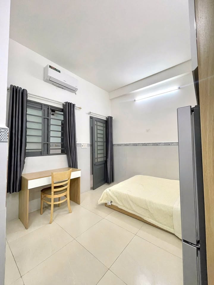 Phòng cho thuê Tô Hiệu, Tân Phú - Giá 3.7 triệu - Tiện nghi đầy đủ, gần Đầm Sen!