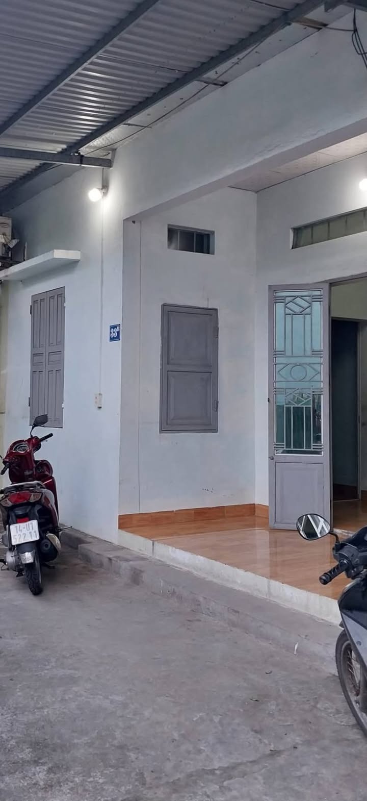 Nhà riêng Cẩm Thủy 62m² giá 1.75 tỷ - Ô tô đỗ cửa, nội thất đầy đủ!