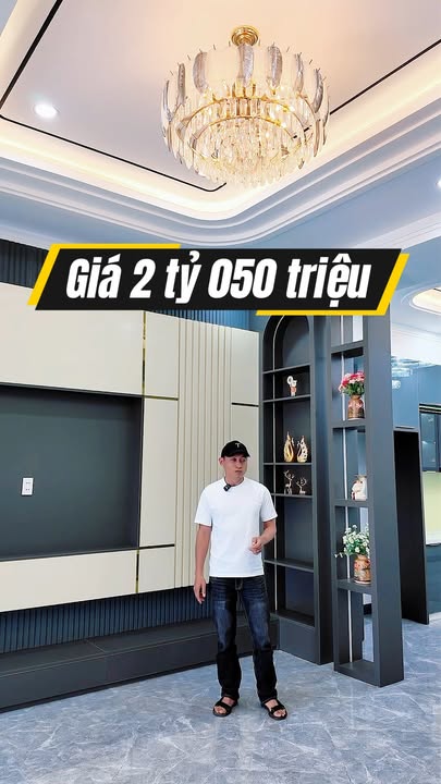 Nhà phố trung tâm TP. Pleiku 75m² giá 2.05 tỷ - Sổ đỏ chính chủ, thương lượng nhẹ!