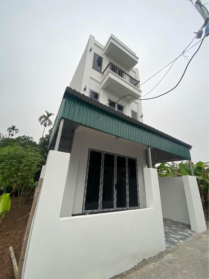 Nhà phố Trần Hưng Đạo, Thái Bình 70m² giá 2.1 tỷ - Xây dựng kiên cố, sẵn sàng ở ngay!