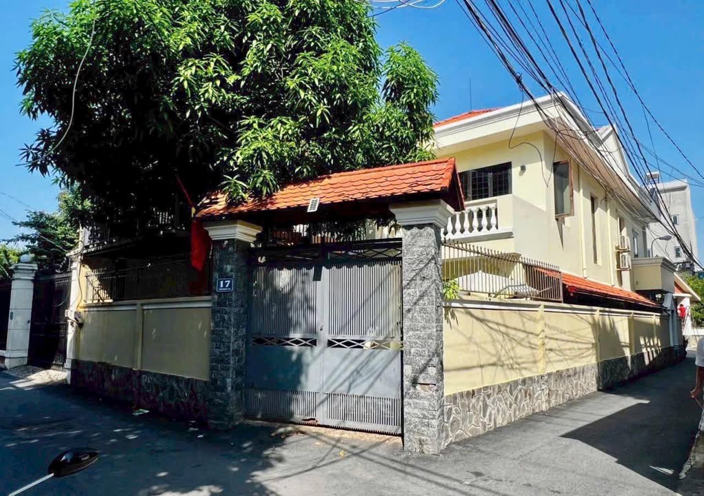 Nhà góc 2 mặt tiền Quốc Hương, Thảo Điền 195m² giá 50 tỷ - Đầu tư sinh lời tuyệt vời!