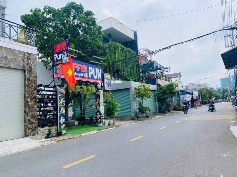 Đất góc 2 mặt tiền đường Đông Minh Dĩ An 130m² giá 7.3 tỷ - Cơ hội đầu tư tốt!