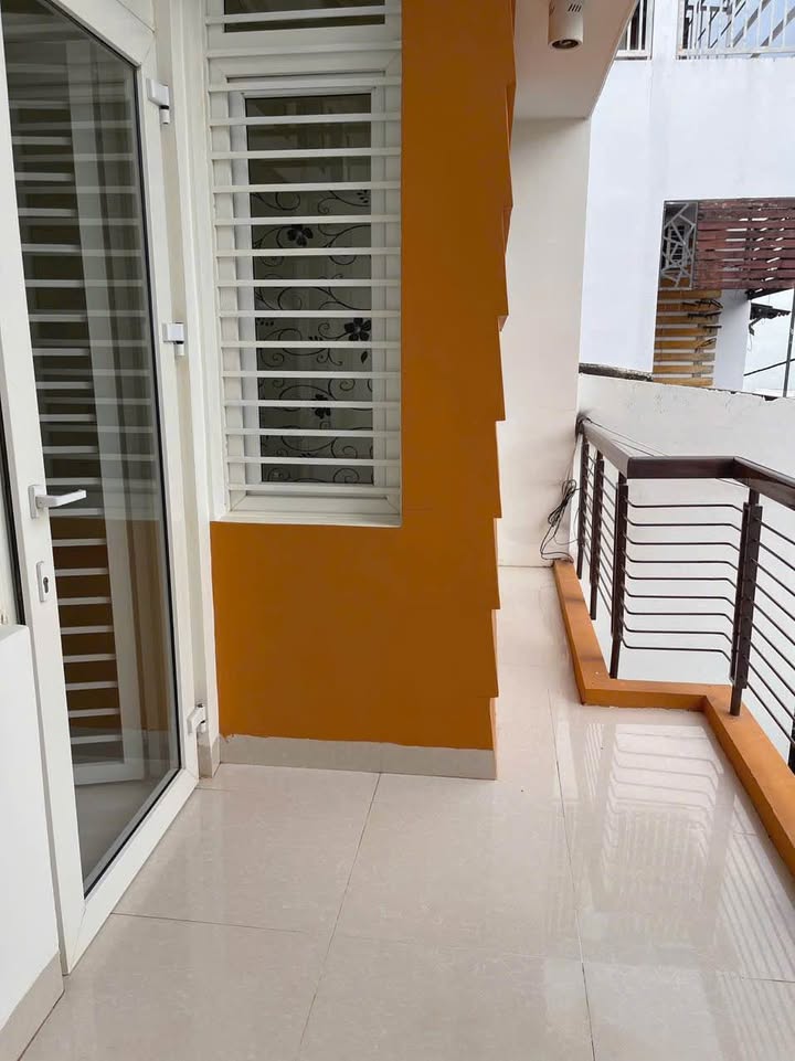 Nhà 3 tầng đường Hải Thượng Lãn Ông, Buôn Ma Thuột 70m² giá 6.8 tỷ - An ninh tuyệt đối!