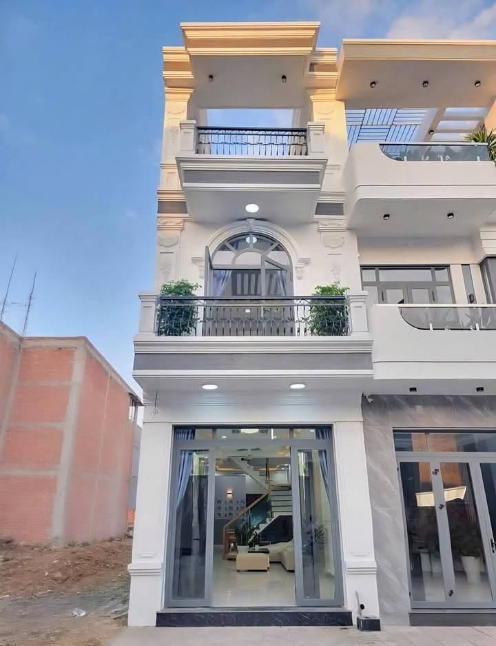 Nhà lô góc Tây Mỗ 76m² giá 9 tỷ - Ô tô tránh đỗ trước cửa!