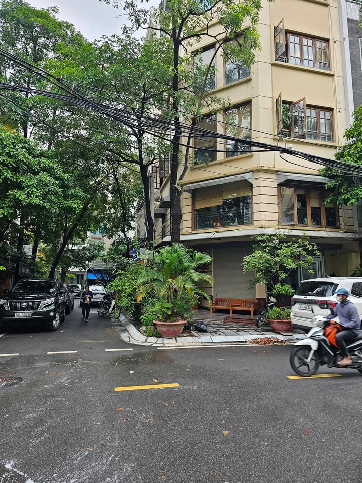 Nhà góc Nghĩa Đô Cầu Giấy 62m² giá 21.5 tỷ - Mặt tiền siêu đẹp!