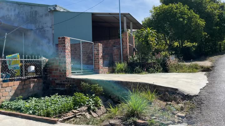 Nhà cấp 4 tại thôn Nghĩa Dũng, Sa Nghĩa, 160m² giá 480 triệu - Sổ đỏ chính chủ!