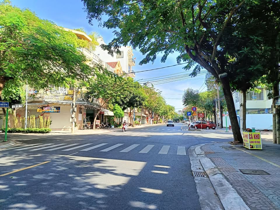 Cho thuê mặt bằng Lương Thế Vinh 80m² giá 9 triệu - Nhà cấp 4 có gác lửng!