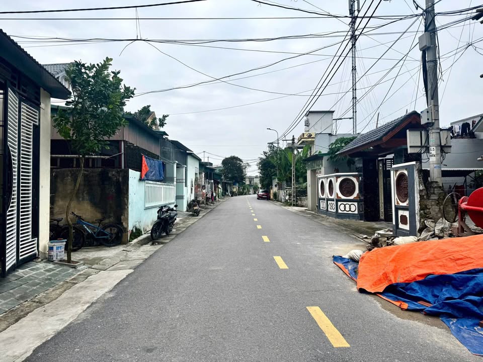 Đất nền mặt đường Lê Hưng, Quảng Thắng, 80m² giá 2 tỷ - Kinh doanh sầm uất!