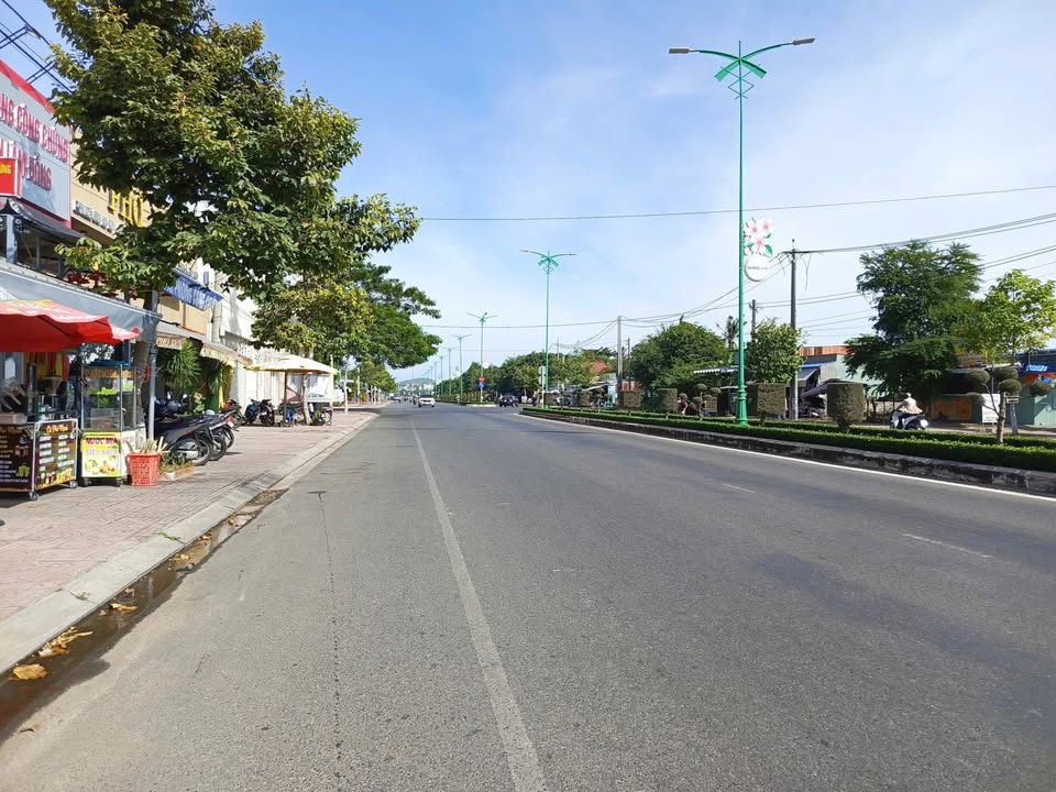 Đất thổ cư mặt tiền Hùng Vương, Phú Thủy 200m² - Giá đầu tư cực tốt!