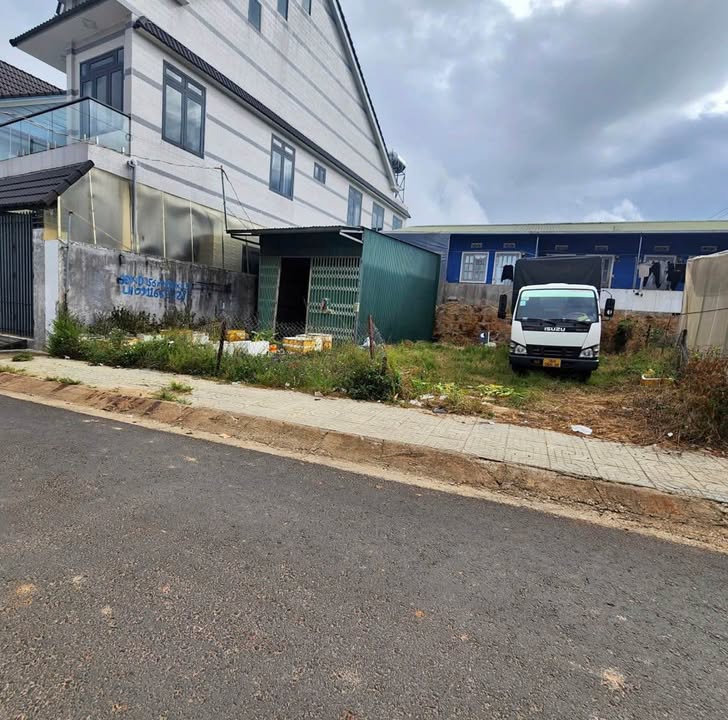 Đất mặt tiền KQH Nguyễn Hữu Cầu Đà Lạt 78m² giá 2.7 tỷ - Cơ hội đầu tư hấp dẫn!