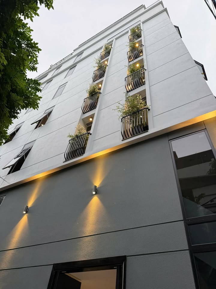 Căn hộ cao cấp Hoàng Cầu Đống Đa 80m² - Giá chỉ 1.300.000đ/đêm, không tăng giá cuối tuần!