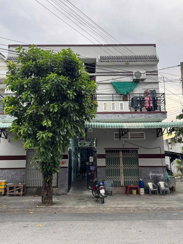 Dãy trọ KDC An Thạnh, Thuận An 300m² giá 9 tỷ - Đầu tư sinh lời cao!