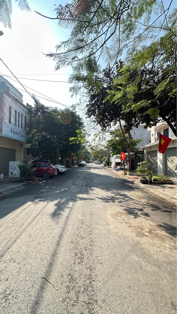 Đất nền chính chủ tại Ngõ 15 Khúc Thừa Dụ, 90m², giá chỉ 702 triệu - Cơ hội đầu tư tuyệt vời!