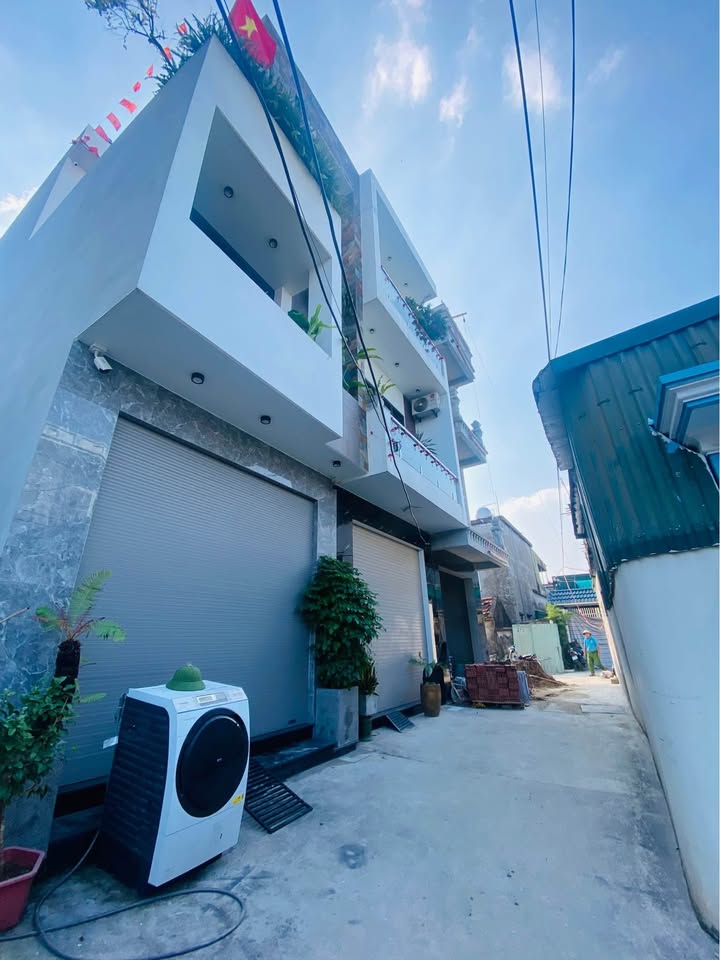 Nhà riêng Đại Lai 2, Phú Xuân 57.6m² giá 2.15 tỷ - Ngõ ô tô, đầy đủ công năng!