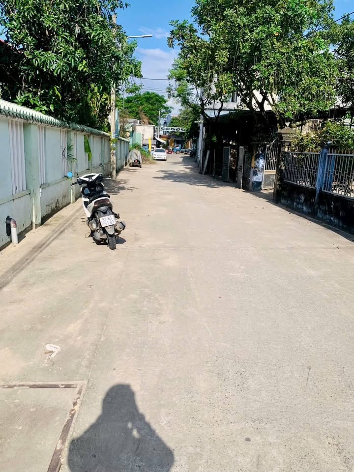 Lô Đất Kiệt Lê Sơn Bắc, Hòa Tiến 400m² giá 3.65 tỷ - Sổ hồng chính chủ!