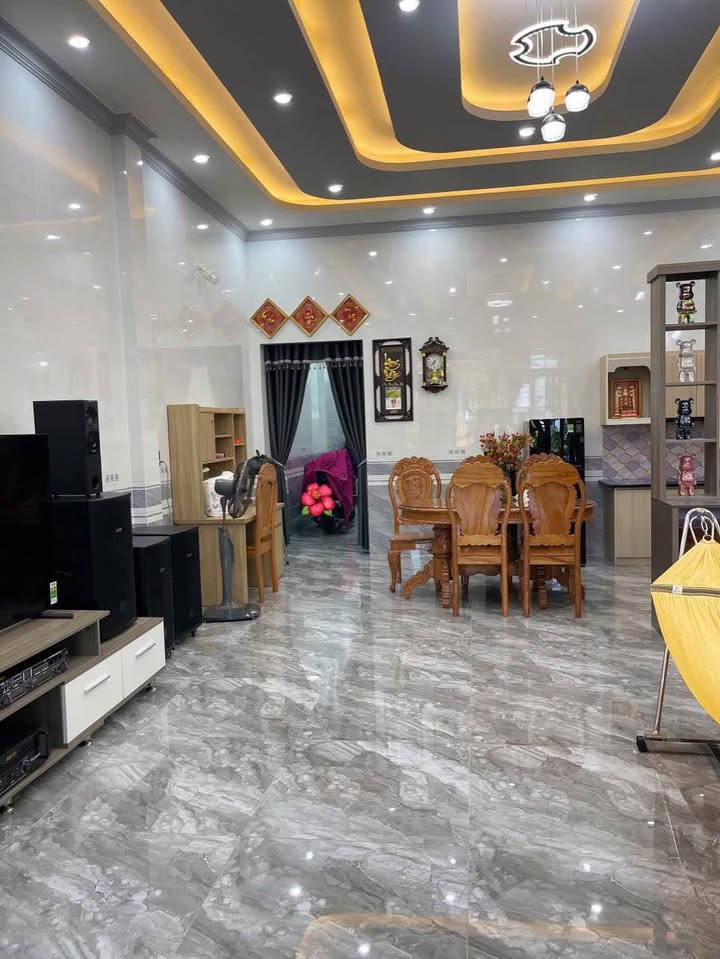 Nhà Đúc Mới 99,9% tại Xã Vĩnh Hậu, An Phú - Giá 1.599 tỷ, Thương Lượng Ngay!