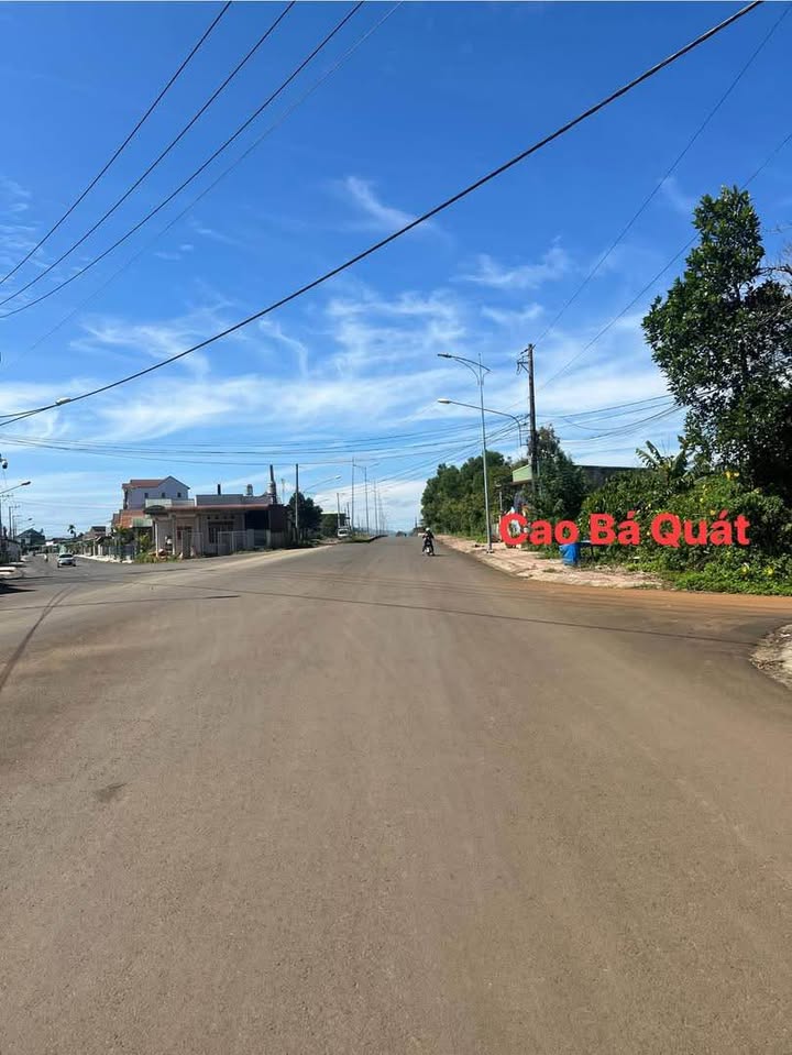 Nhà phố 2 mặt tiền Nguyễn Đình Chiểu, Lộc Phát 400m² giá 5 tỷ - Cơ hội đầu tư hiếm có!