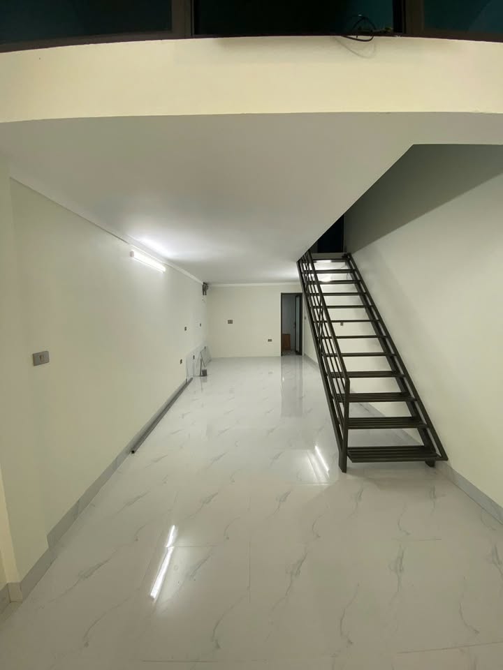 Nhà mặt phố Minh Khai, 58.9m² giá 6.9 tỷ - Đầu tư sinh lời ngay!