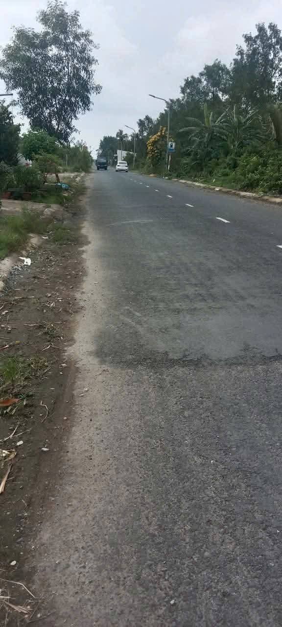 Bán nhà mặt tiền Trần Hưng Đạo, Hòa Mỹ, 195m² giá 2.49 tỷ - Đang kinh doanh hiệu quả!