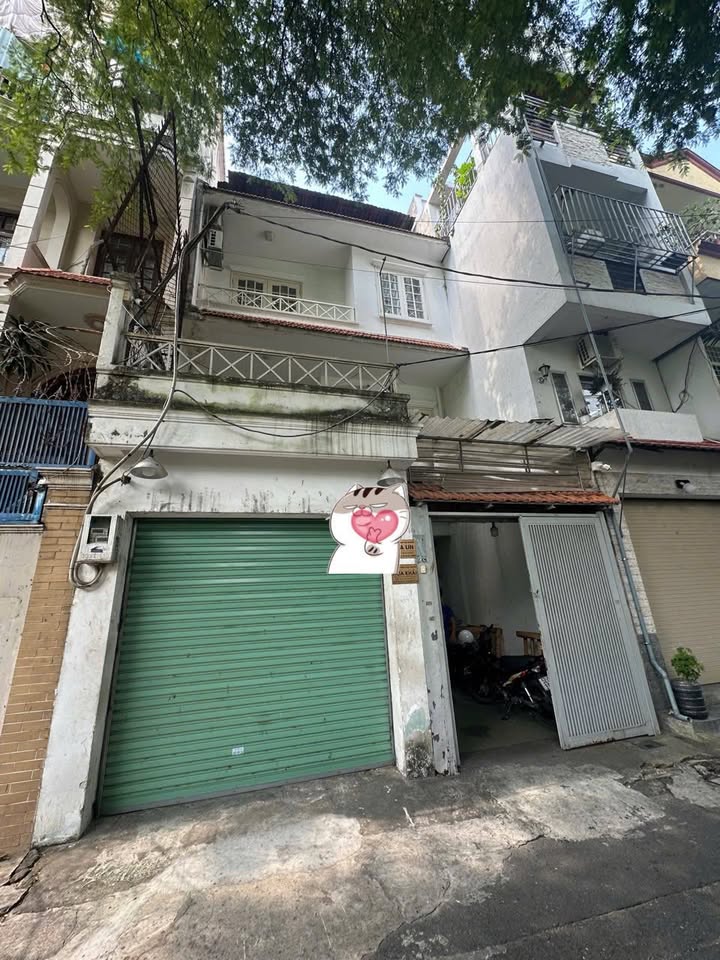 Biệt thự Yên Thế 83m² giá 15.8 tỷ - Khu sân bay thuận tiện!