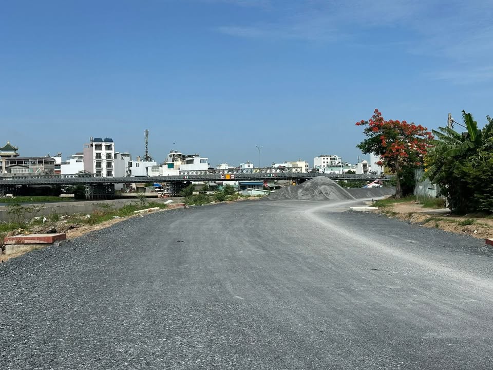 Đất thổ cư An Phú Đông 111m² giá 6.66 tỷ - Sổ đỏ chính chủ!