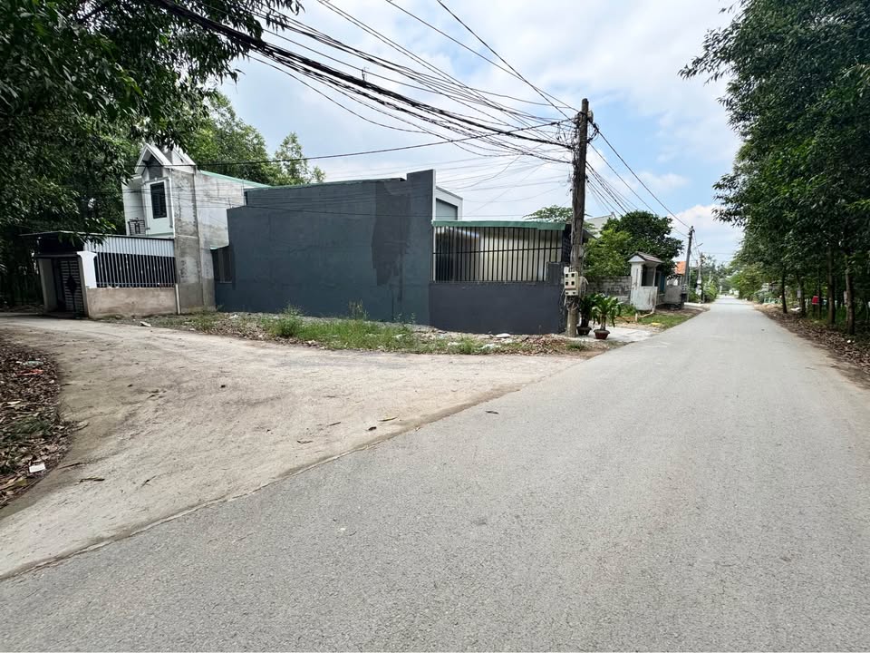 Đất nền Tân Bình Vĩnh Cửu 104.7m² giá 1.5 tỷ - Lô góc 2 mặt tiền đẹp!