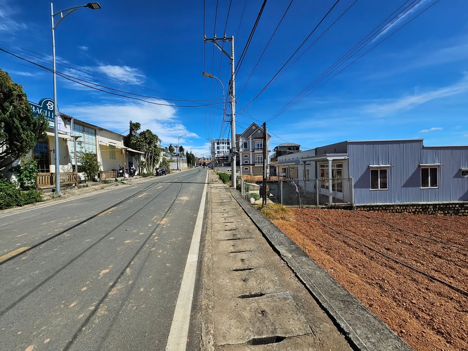 Đất xây dựng 7200m² tại Phường Lâm Viên Đà Lạt - Giá 107 tỷ, thương lượng mạnh