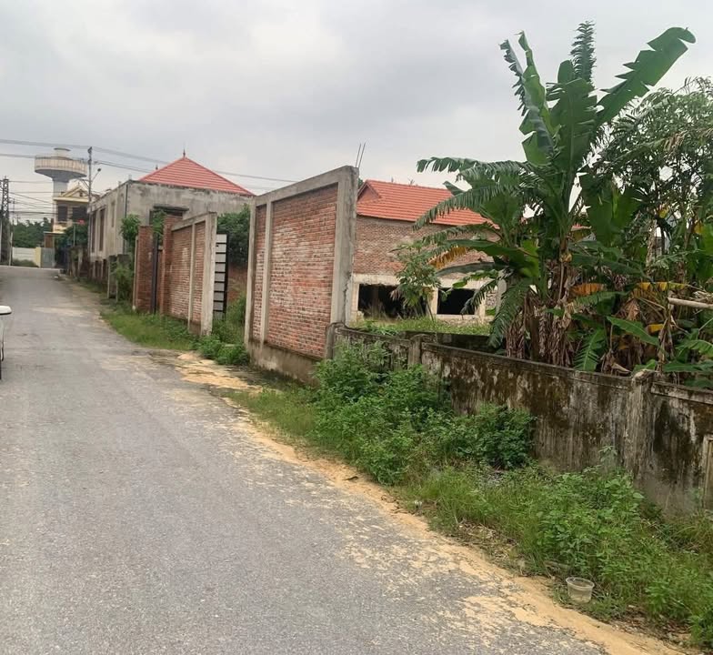 Đất mặt tiền Bế Văn Đàn, Đồng Hới 143m² giá 1.5 tỷ - Cơ hội đầu tư tuyệt vời!