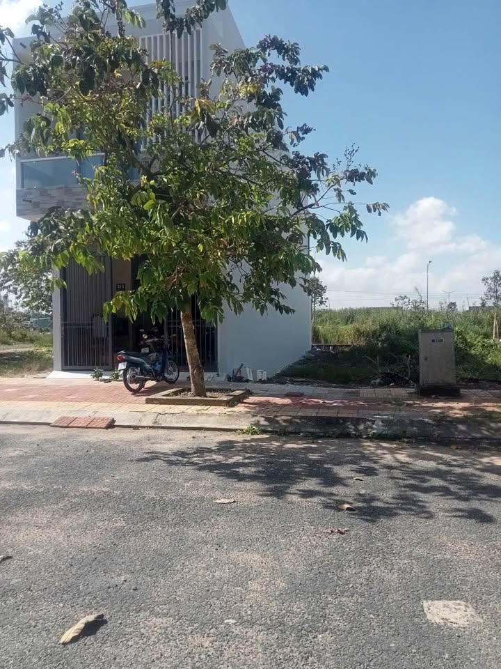 Đất nền 90m² đường B14 KDC Tân Phú - Cần Thơ giá 1.8 tỷ - Đầu tư sinh lời hiệu quả!