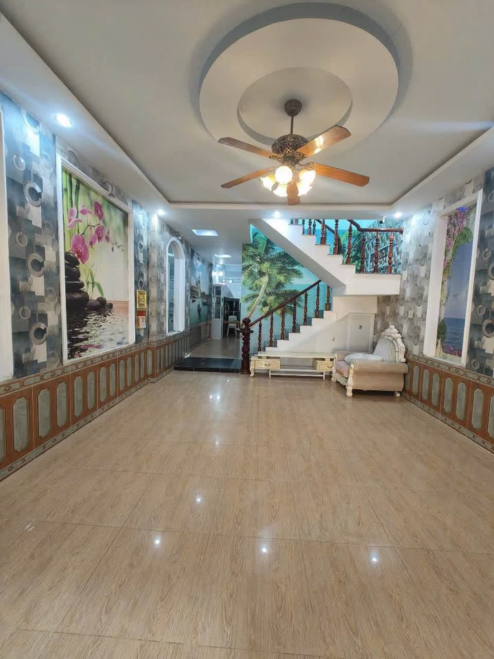 Nhà 1 Trệt 1 Lầu Đường Nguyễn Văn Linh, 100m², Giá 3.6 Tỷ - Nội Thất Đầy Đủ