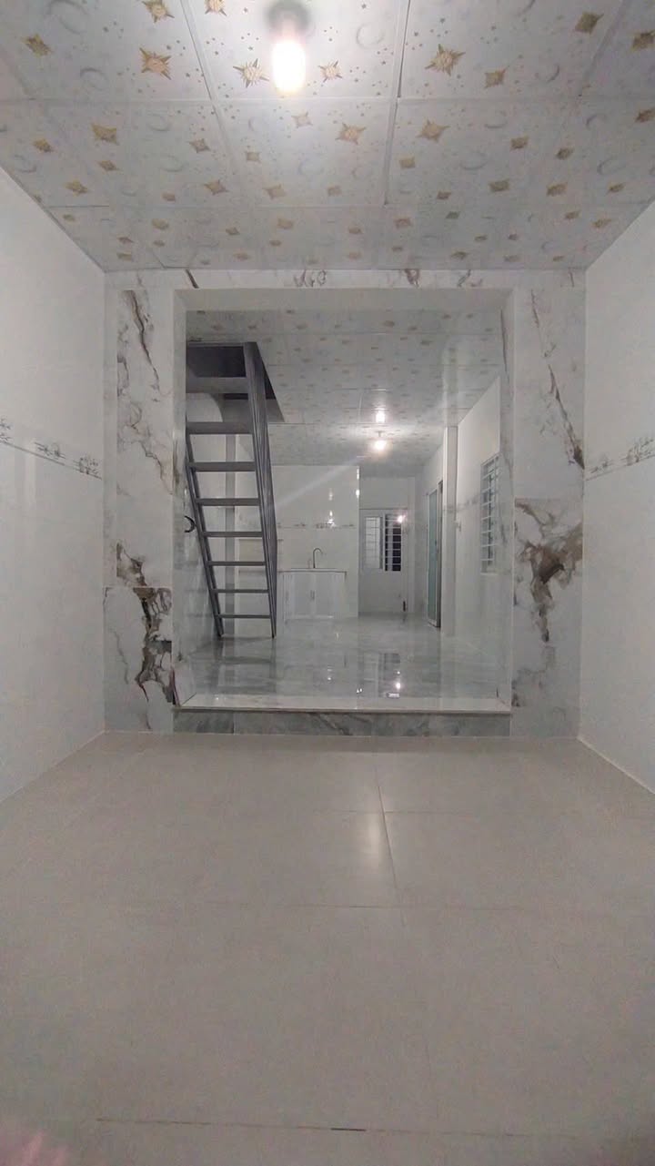 Nhà 1 Lầu Mặt Tiền Nhựa Phú Hài Phan Thiết 60m² giá 4 triệu - Phù hợp kinh doanh ngay!