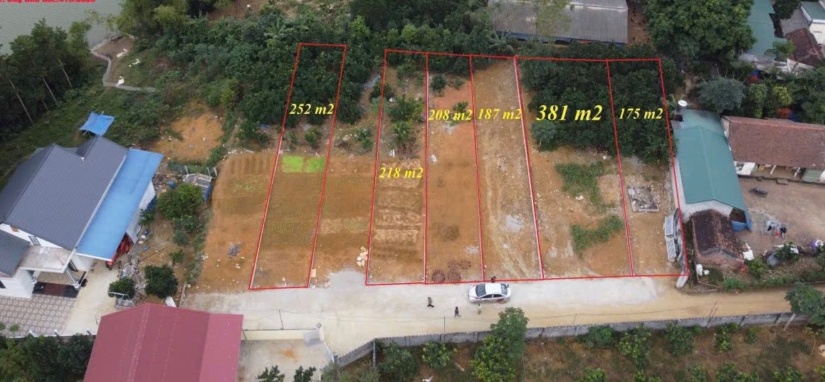 Đất thổ cư 208m² tại Phú Cát, Quốc Oai - Đầu tư hấp dẫn chỉ 2.6 tỷ!